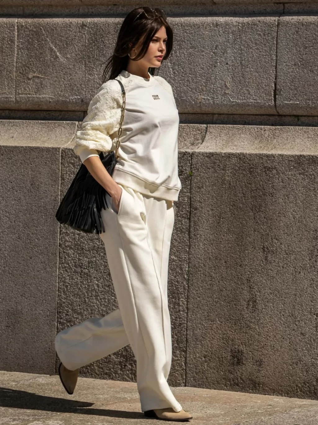 Sweat Outono Cardado com Renda